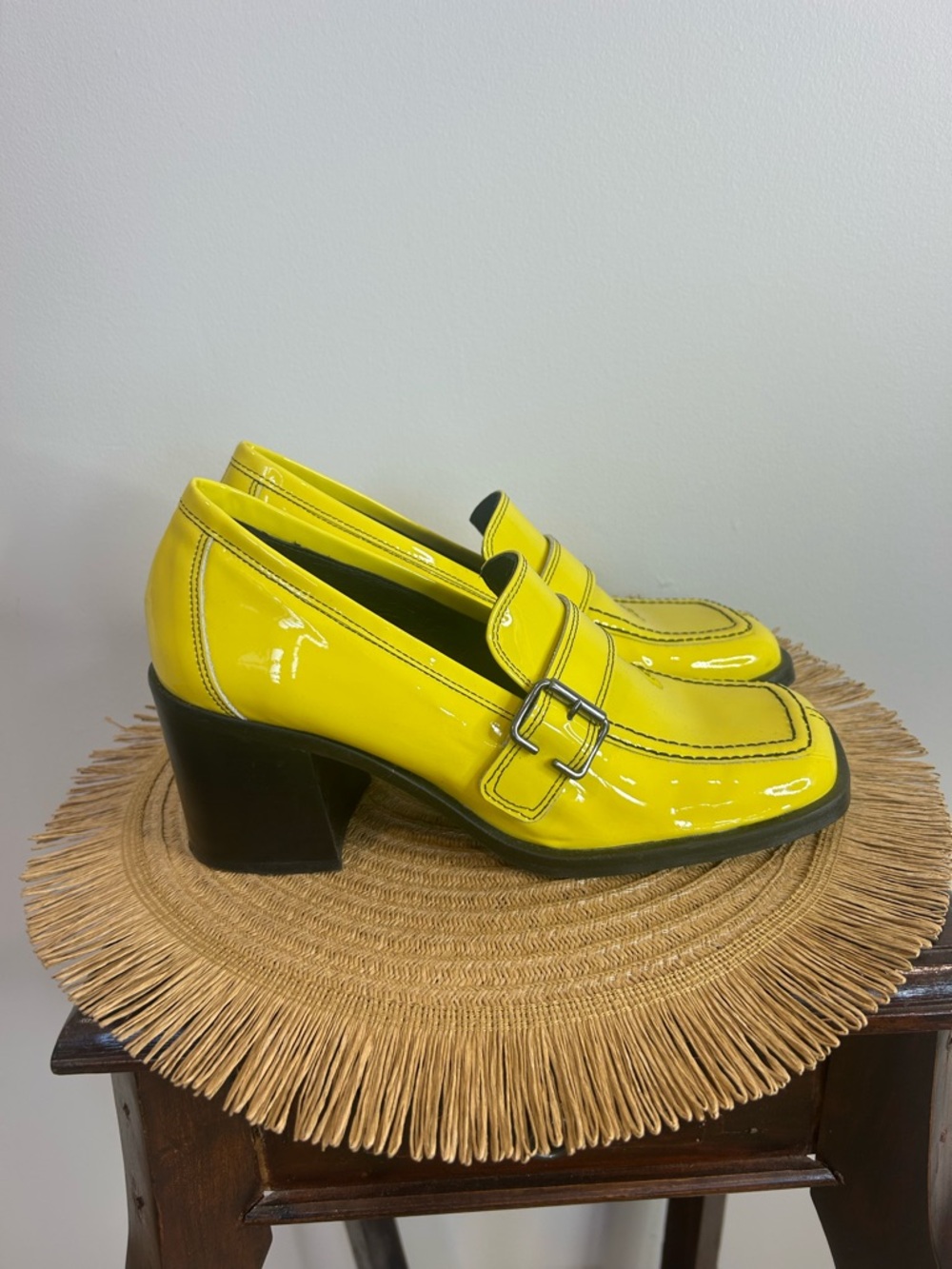 L'INTERVALLE Yellow Patent Buckle Block Heel Loafers❤️9 - Picture 6 of 15
